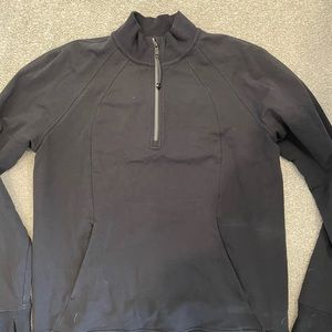 Lululemon black half zip sweatshirt